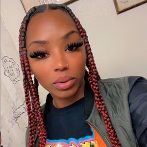 Meet your Posher, Mercedes